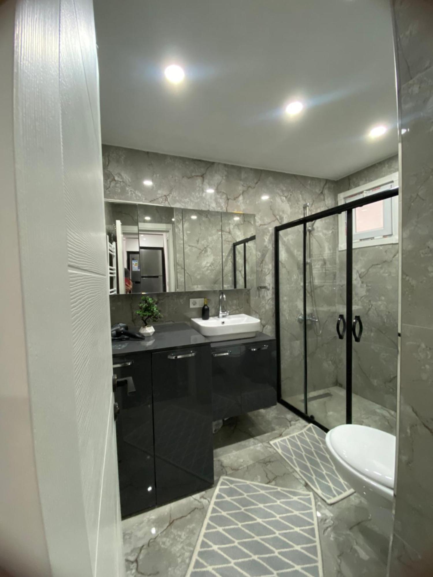Apartment In The Heart Of The
